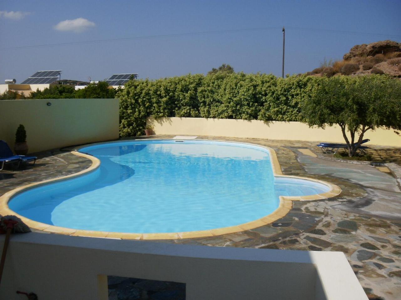 Rousolakos Pool Apartments 팔레카스트론 외부 사진